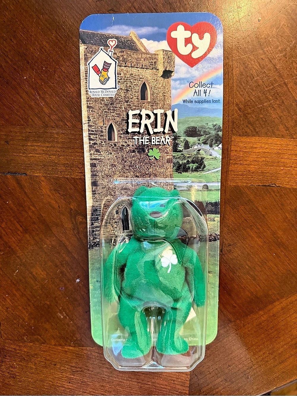 TY Erin the Bear Green Bear NWT